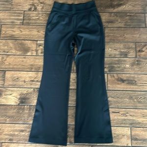 Athleta venice flare pant w/ slit. High rise. Size XS black